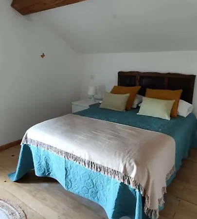 بيت للعطل Casas Do Arrabalde