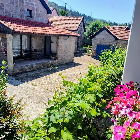 Casas Do Arrabalde أمارانتي