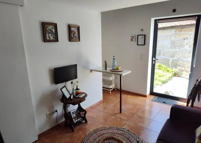 Casas Do Arrabalde 度假居 *